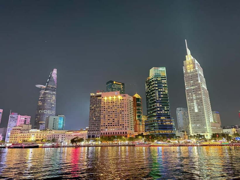 Lively Saigon River Sightseeing Cruise + Guided Walking Tour - Key Things That Make This Saigon Cruise Worth Your Evening