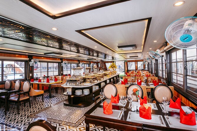 LUXURY Halong Bay Cruise 5 Stars Full Day Tour with Buffet Lunch - Ti Top Island: Beach Break and the Optional Climb