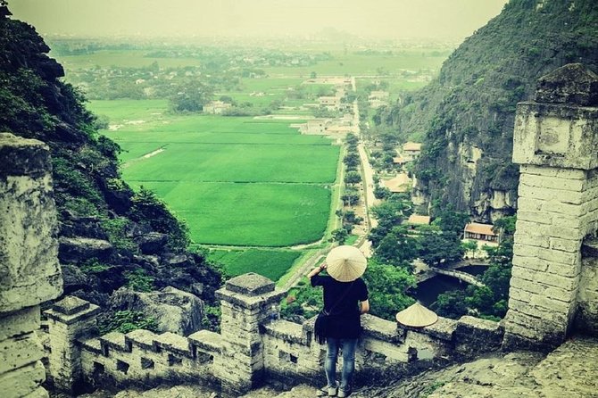 Luxury Hoa Lu - Tam Coc - Mua Cave 1 Day Tour - By Limousine & Small Group - Hanoi Opera House pickup, limousine comfort, and how the day starts