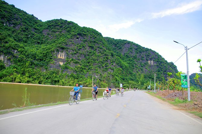 Luxury Hoa Lu Tam Coc Mua Cave Amazing View 1 Day Tour - The Bicycle Ride Around Tam Coc: Freedom, Fresh Air, and Real Activity