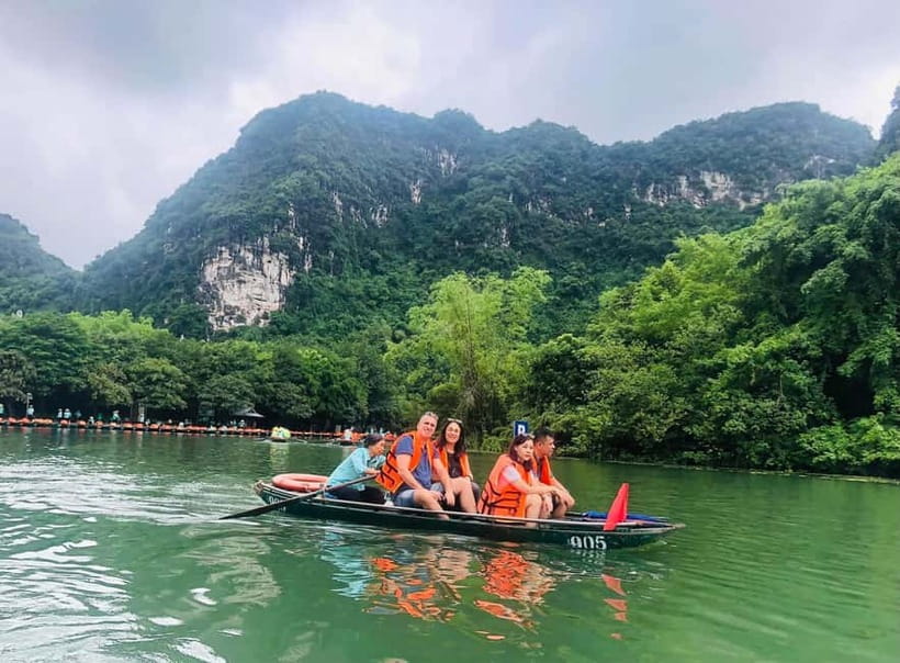 Luxury Limousine Tour: Hoa Lu, Trang An/Tam Coc & Mua Cave - Price and value: $42 worth it if you match the pace