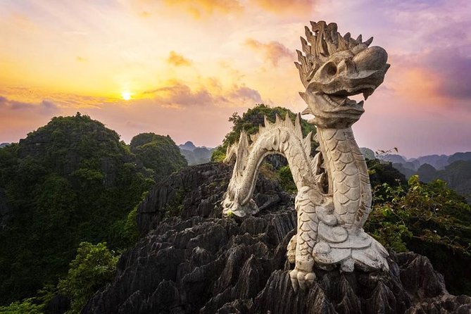 Luxury Ninh Binh: Hoa Lu - Mua Cave - Tam Coc Day Tour from Hanoi - Mua Cave and Ngoa Long Mountain: The View Is the Point
