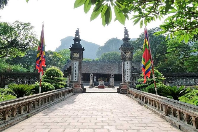 Luxury Ninh Binh: Hoa Lu - Mua Cave - Tam Coc Day Tour from Hanoi - Group Size, Pickup Timing, and How the Day Feels