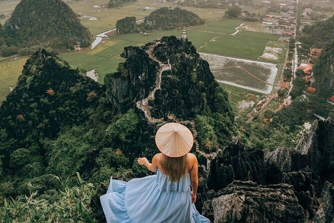 Luxury small Group Hoa Lu - Tam Coc - Mua Cave Max 6 - 8 pax/tour - Cycling through rural communities: the active part that adds heart