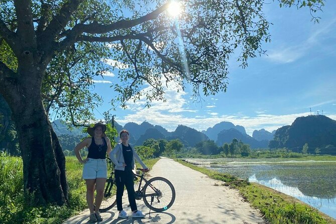 Luxury small Group Hoa Lu - Tam Coc - Mua Cave Max 6 - 8 pax/tour - Mua Cave viewpoint: the climb, the views, and what to expect