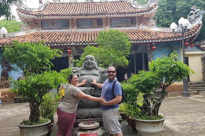 MARBLE MOUNTAIN-AM PHU Cave & HOI AN -Colourful Lantern Boat Ride - The lantern timing: 20-minute sampan ride at early night