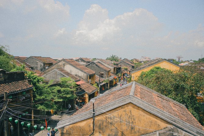 Marble Mountains - Hoi An Ancient Town Sunset Daily Ingroup Tour - Hoi An night market time: shopping with a game plan