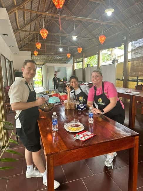 Market Tour, Basket Boat Ride & Cooking Class by Hangcoconut - Key highlights at a glance