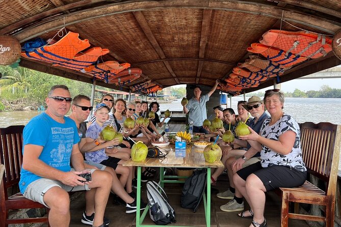 Mekong Delta tour: Ben Tre 1 day by DGT - Riverside lunch: local specialties, and what to expect about drinks