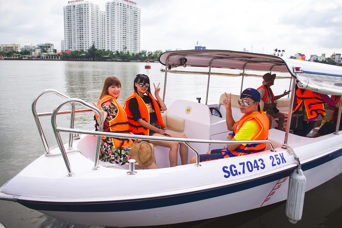 Morning CuChi Tunnels-Tapioca-Secret Traps Luxury Speedboat 2Ways - The River Ride: Luxury Speedboat From Ho Chi Minh City to Cu Chi