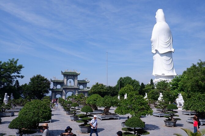 Morning Small group to Marble Mountains - Am Phu Cave - Monkey Mountain - Lunch Time in Da Nang: Included Vietnamese Food, Limited Time