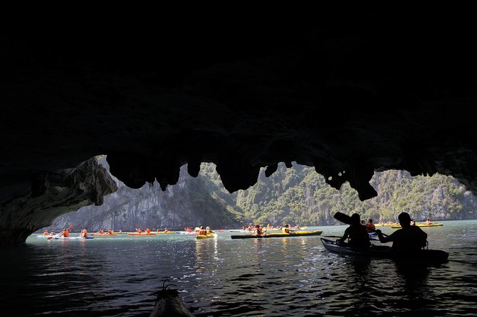 Most favorite full day boat tour with kayaking in Lan Ha bay, Ha Long bay - Getting from Cat Ba hotels to Ben Beo wharf (and starting on time)