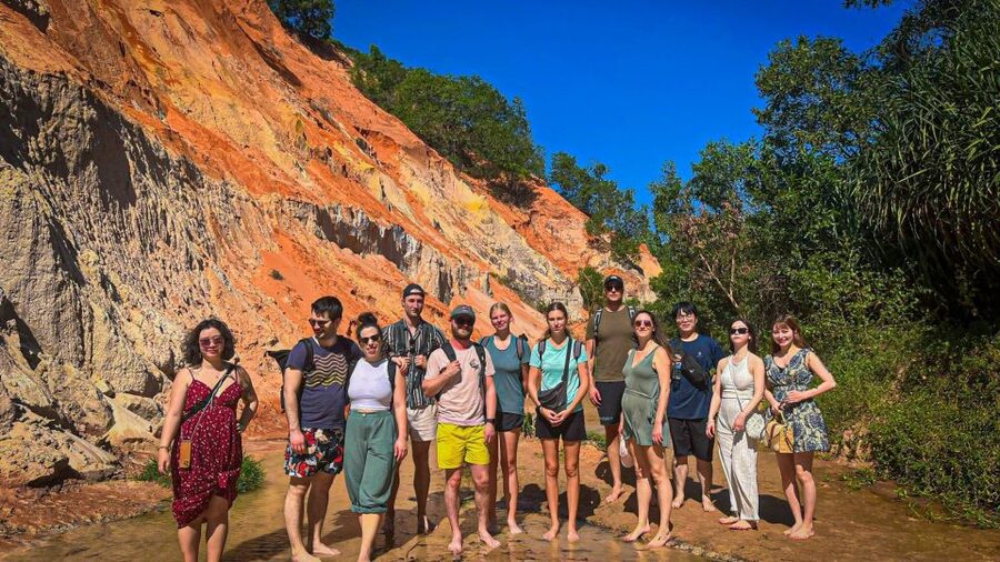 Mui Ne: Sand Dunes Jeep Tour with Friendly English Guide - Red Sand Dunes at the End: The View Pays Off