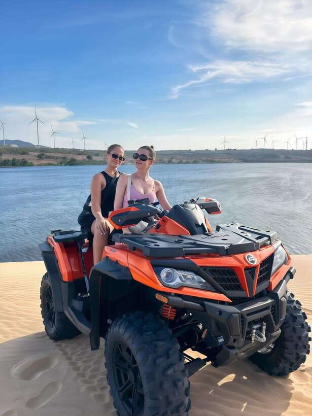 Mui Ne: Sand Dunes Tour On A Private Jeep Including ATV Ride - Sunrise vs sunset in Mũi Né: pick your light, not just your time