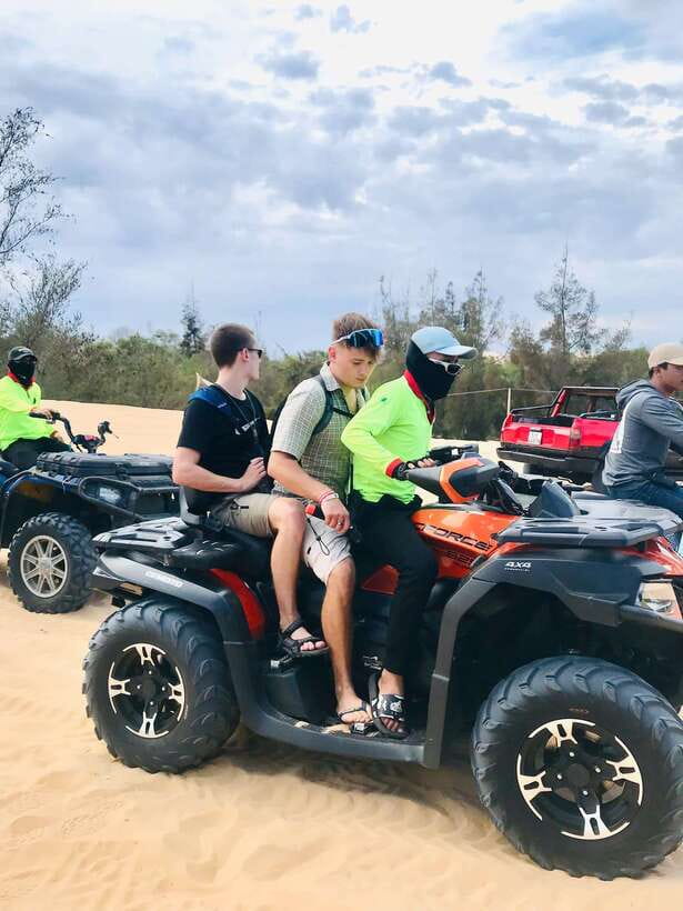 Mui Ne: Sunrise or Sunset Jeep Tour & Quad Bike With Driver - Key tour highlights to know