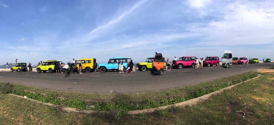 Mui Ne: Sunrise /Sunset Jeep Tour with Quad Bike ATV & Guide - Fairy Stream: the walk through the white canyon effect