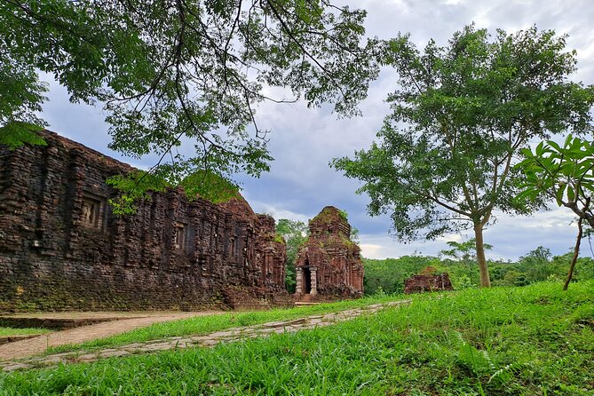 My Son Sanctuary and Marble Mountains from HOI AN OR DA NANG - Price and value: what $75 buys you in real terms
