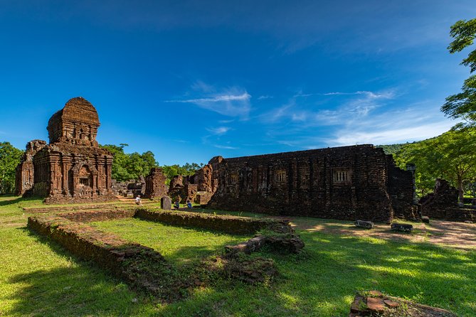 My Son Sanctuary And Marble Mountains Full-day Tour - The day starts at 7:00 am, and that’s the secret sauce