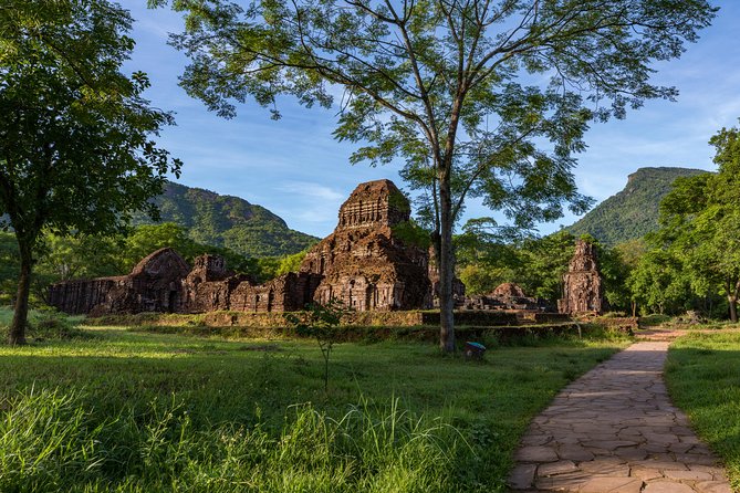 My Son Sanctuary Half-day Journey - The ride from downtown Da Nang: comfort, timing, and what you’ll notice
