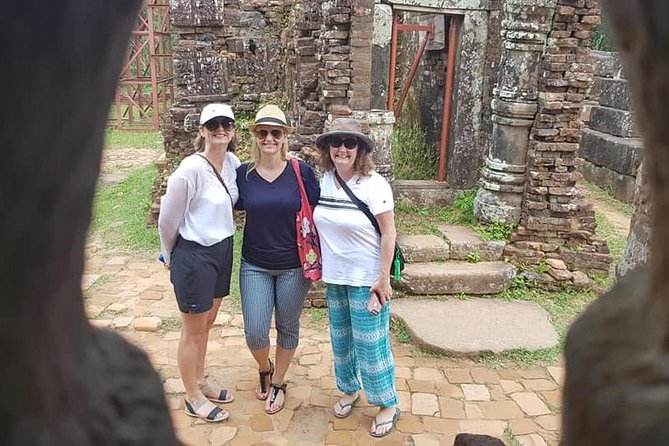 MY SON SUNRISE - EARLY MORNING TOUR From HOI AN or DA NANG CITY - A guide who turns ruins into a story (and helps with photos)