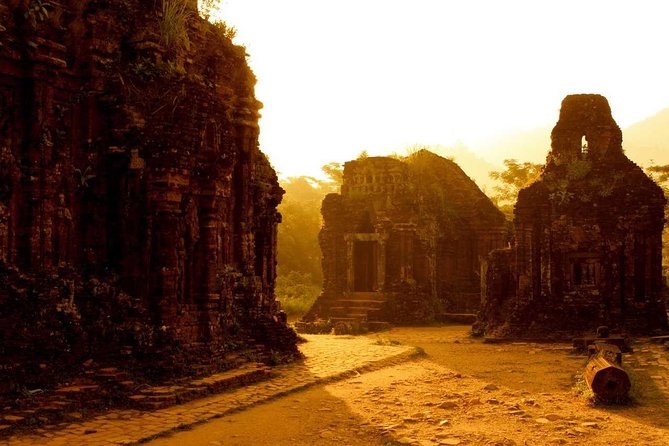 MY SON Unesco Site & Fresh Rice Noodle "PHỞ" Making Experience - Inside My Son Sanctuary: how the ruins make sense with a real guide
