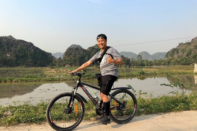 Ninh Binh 2 Days 1 Night - Small Group Tour From Hanoi - Day 2 morning market pedals, then Bich Dong Pagoda