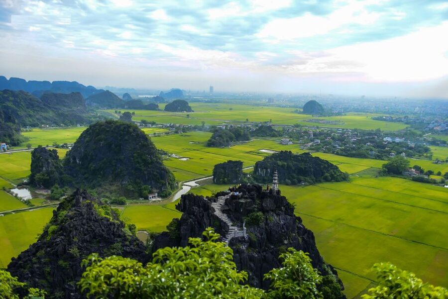 Ninh Binh Daily: Hoa Lu, Mua Cave, Tam Coc, Bike & Swimming - Cycling rice paddies and villages, then Thai Vi Temple
