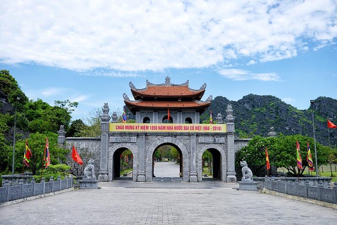 Ninh Binh Daily Tour: Hoa Lu- Am Tien Cave - Tam Coc- Bike - Bich Dong pagoda - Hoa Lu Ancient Capital: Temples, King Dinh, and a Focused Start
