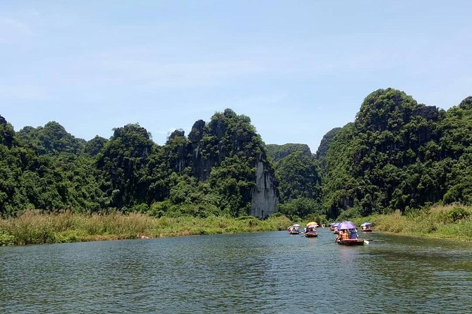 Ninh Binh Daily Tour: Hoa Lu - Am Tien Cave- Trang An boat ride - Getting there from Hanoi Old Quarter, and what to expect on timing