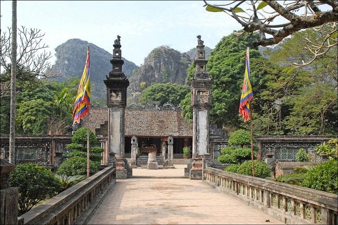 Ninh Binh Daily Tour: Hoa Lu - Tam Coc boat trip and Bike - Price and Value: What $60 Really Covers