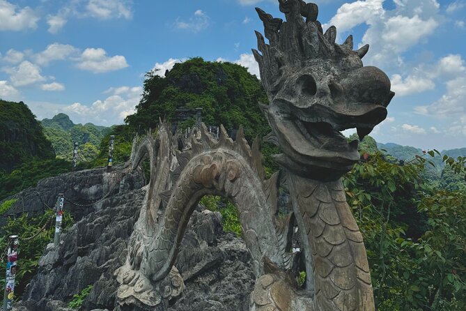 Ninh Binh Day Escape from Hanoi: Local Life, Connection & Tales - Getting to Ninh Binh from Hanoi, 7:00 am start, air-con comfort