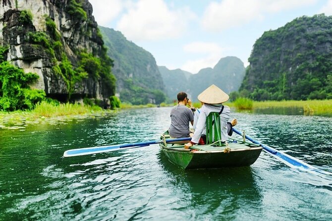 Ninh Binh Day Tour To Visit Hoa Lu - Trang An/Tam Coc - Mua Cave - Transportation, Group Size, and the Real Pace of a 12-Hour Day