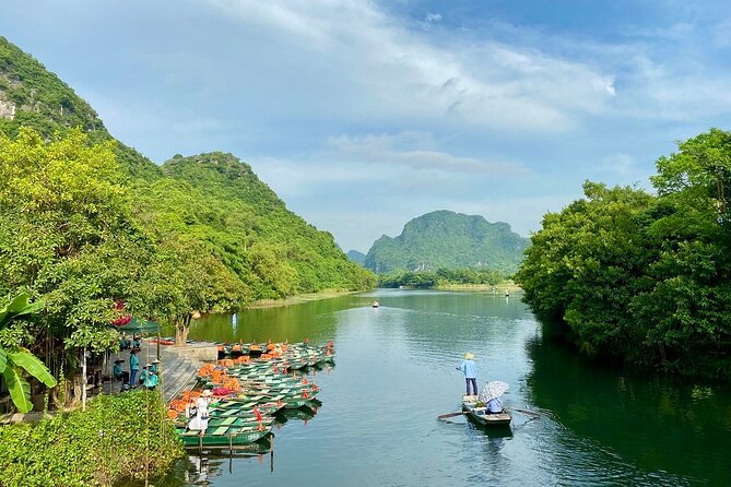Ninh Binh Full Day Tour from Hanoi to Hoa Lu, Trang An & Mua Cave - Mua Cave: Climb 500 Stairs for Tam Coc River Views