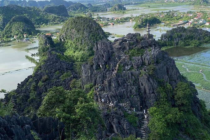 Ninh Binh Full Day Tour from Hanoi to Hoa Lu, Trang An & Mua Cave - Lunch, Water, and What You Actually Get For $50