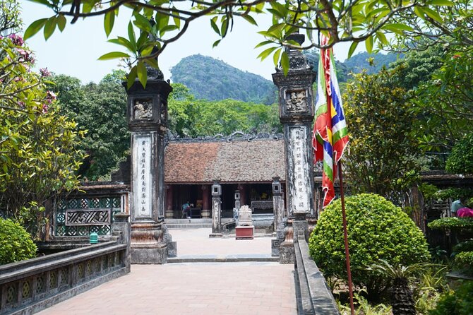 Ninh Binh Full Day Tour with Hoa Lu, Tam Coc and Mua Cave - Old Quarter pickup and the Hanoi to Ninh Binh drive