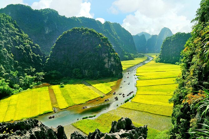 Ninh Binh Full Day Tour with Hoa Lu, Trang An and Mua Cave - Mua Cave and the 500 steps: Big view, real effort