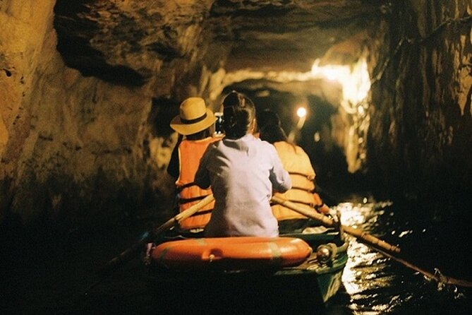 Ninh Binh Full-Day Trip to Trang An Mua Cave Hoa Lu Buffet Lunch - Mua Cave and the viewpoint climb: the steps that earn your photos