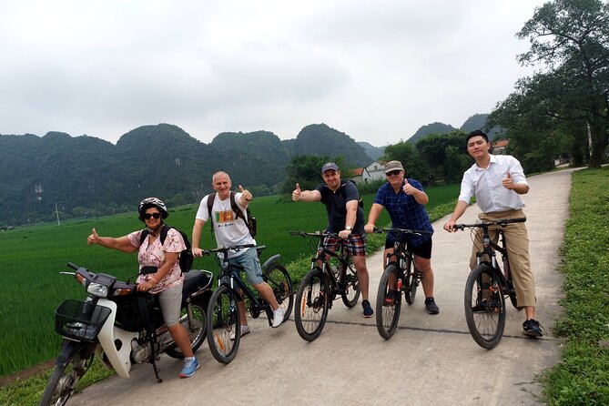 Ninh Binh Luxury Day Tour by Limousine- Small Group- All included - Lunch, Water, and the Pace of an 11-Hour Day