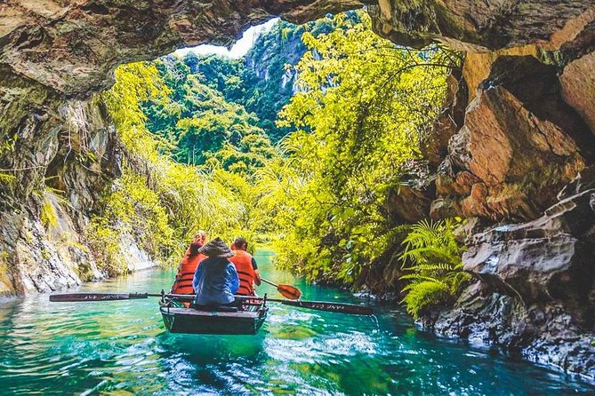 NINH BINH MEMORABLE DAY: Hoa Lu, Mua Cave, boat trip Tam Coc, Trang An optional - Your guide matters more than you think
