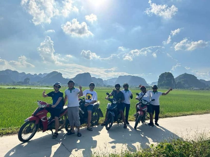 Ninh Binh: Trang An Boat Ride, Bich Dong & Mua Cave Sunset - Price and entrance fees: what the $18 really means