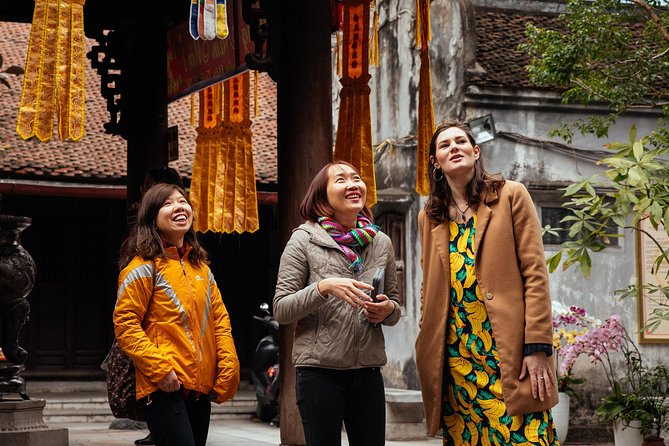Off the Beaten Track in Hanoi: Private City Tour - Where you meet, how long it lasts, and what to expect