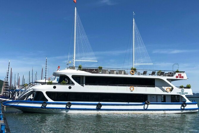 Official Jade Sails Luxury Day Tour in Halong Lanha Bay - Group size, vibe, and who will enjoy this most