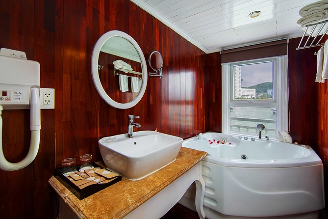 (Official) Signature Royal Cruise - 03 days 02 nights program - Day 3: Thien Canh Son Cave Steps, Brunch Onboard, and Back to Hanoi