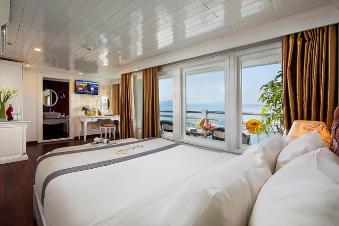 (Official) Signature Royal Cruise - 03 days 02 nights program - Day 2: Tai Chi Deck Morning, Kayaking on the Water Circuit, and Squid Fishing Night