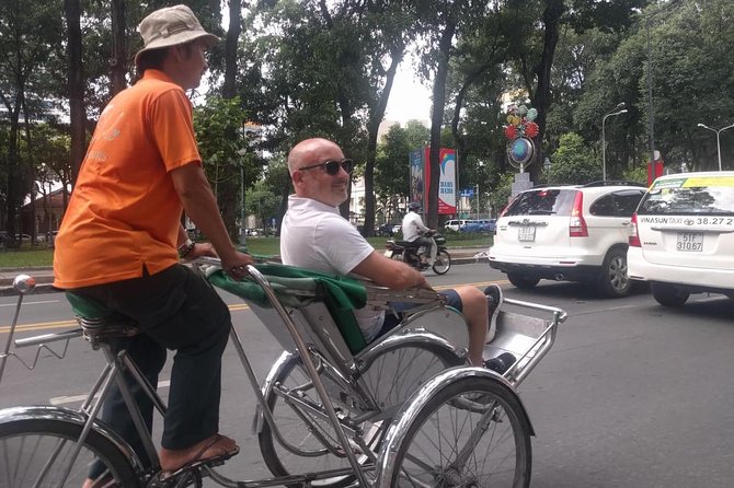 One hour cyclo tour around Saigon - Opera House to Central Post Office: how the timing and route work