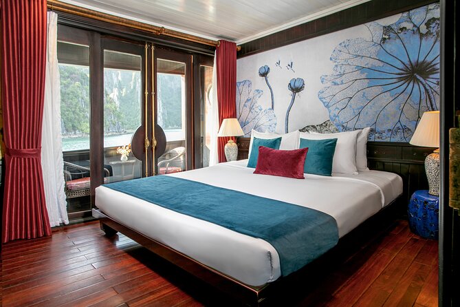 Overnight Halong Bay-Lan Ha Bay Cruise with V'Spirit Cruises - Food, drinks, and value at about $135 per person