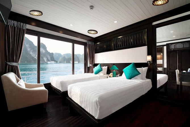 Overnight Luxury 5 Star Alisa Cruise with Meals, Kayak or Bamboo Boat - Titop Island Swim Time: The Best Stretch for Out-of-Boat Fun