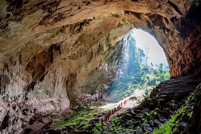 Phong Nha Cave & Paradise Cave Day Tour with All Inclusive - Phong Nha Cave: Son River Boat Ride and Wet Cave Wonder