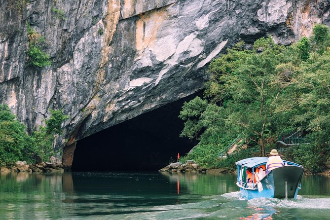 PHONG NHA CAVE- PARADISE CAVE FULL DAY FROM DONG HOI or PHONG NHA - A Day Trip That Makes Two Caves Easy