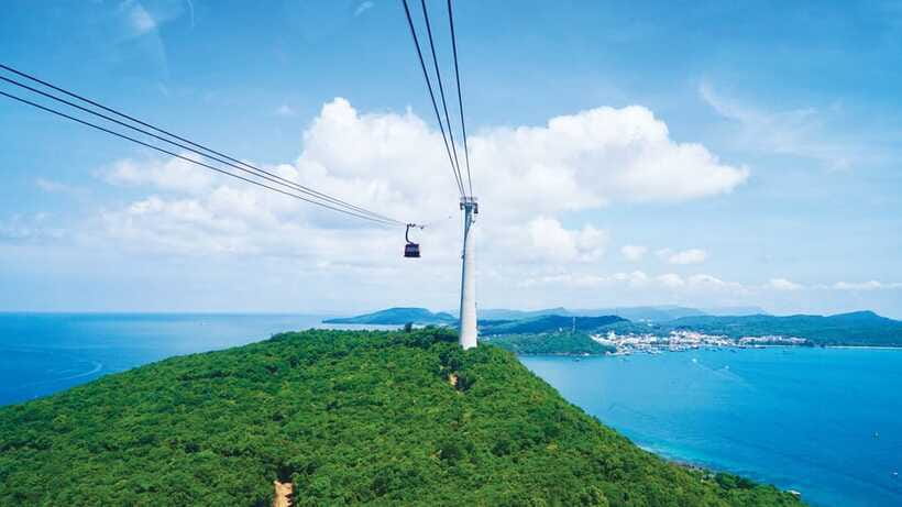 PHU QUOC LAND 4: Southern Phu Quoc Tour and Cable Car Ride - Pearl Farm Stop: Learn About Pearls, Then Brace for Hectic Energy